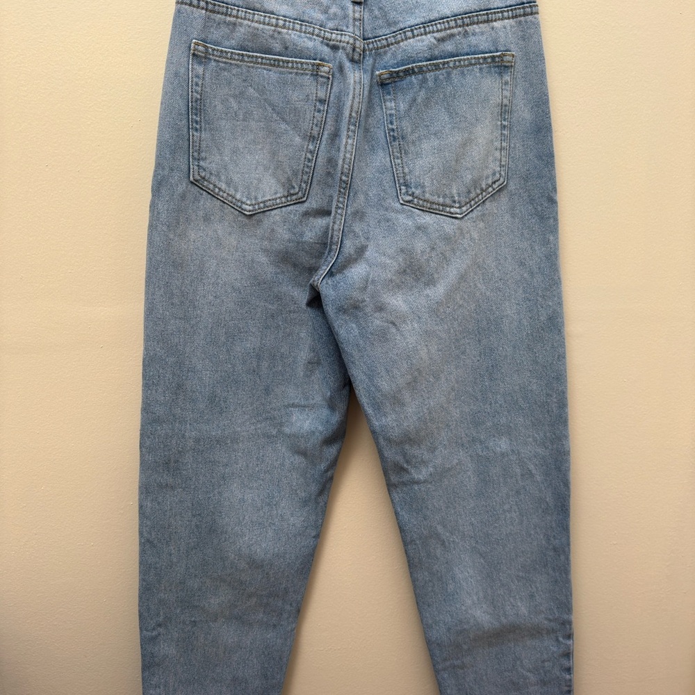 PrettyLittleThing Blue Relaxed Fit Jeans Vintage-Inspired - Picture 4 of 5